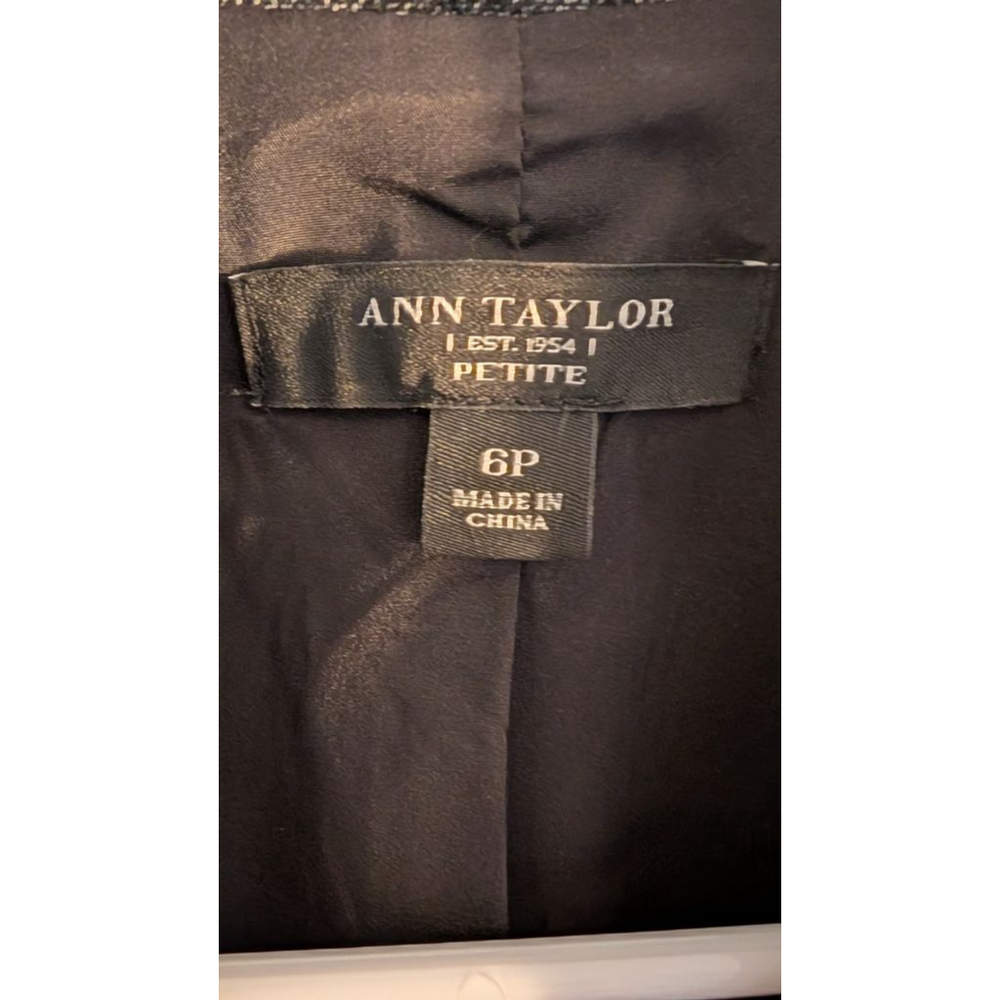 Ann Taylor Petite Gray Black Double Breasted Blazer Jacket Size 6 - Picture 4 of 9